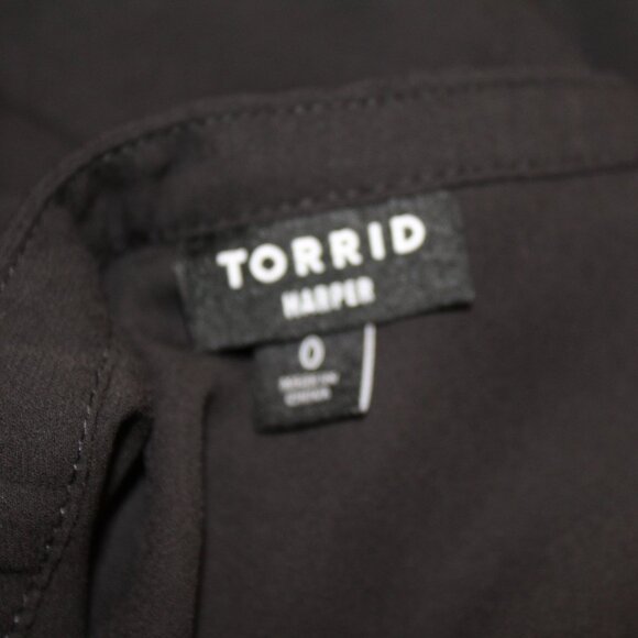 FALL SALETorrid Harper Georgette Black Sleeveless Pullover, 0 Large 12 Pre-Loved - Picture 11 of 11